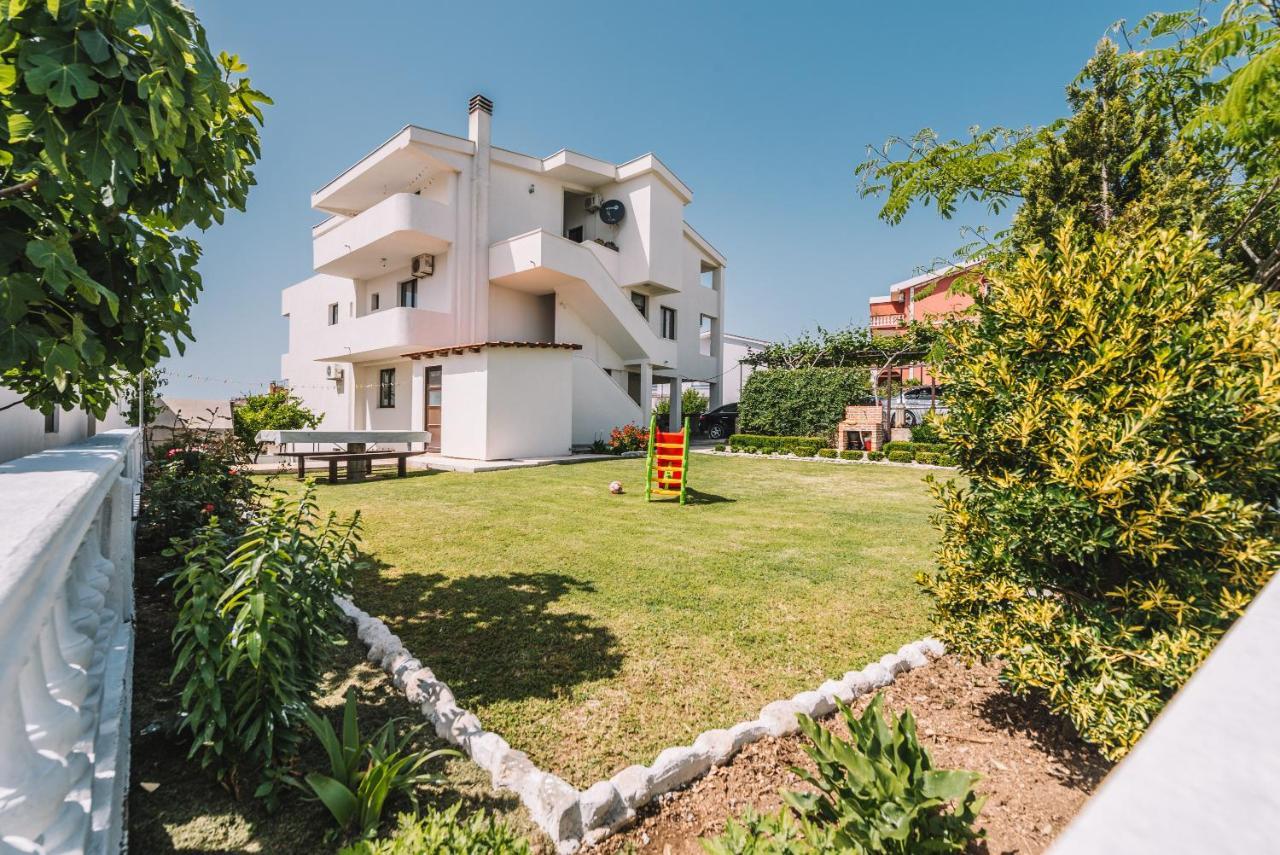 Apartments Radosevic Ούλτσιν Εξωτερικό φωτογραφία