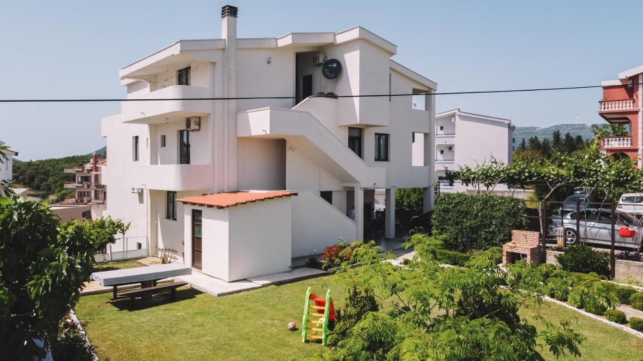 Apartments Radosevic Ούλτσιν Εξωτερικό φωτογραφία