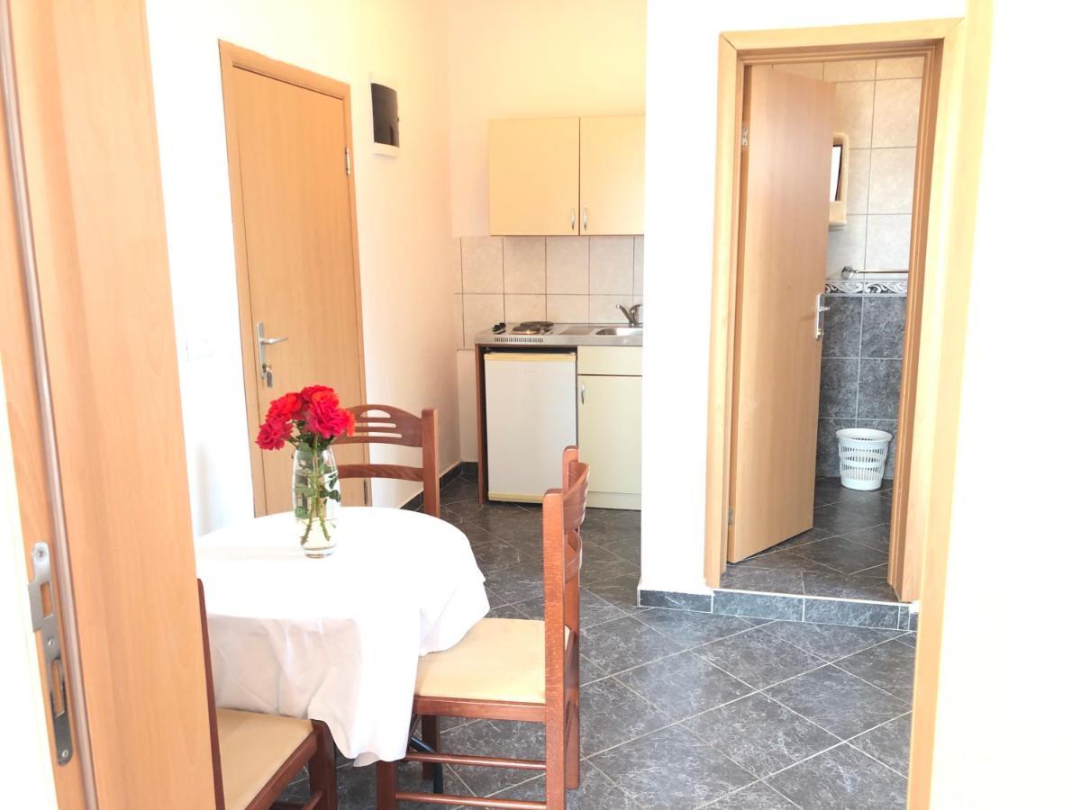 Apartments Radosevic Ούλτσιν Εξωτερικό φωτογραφία