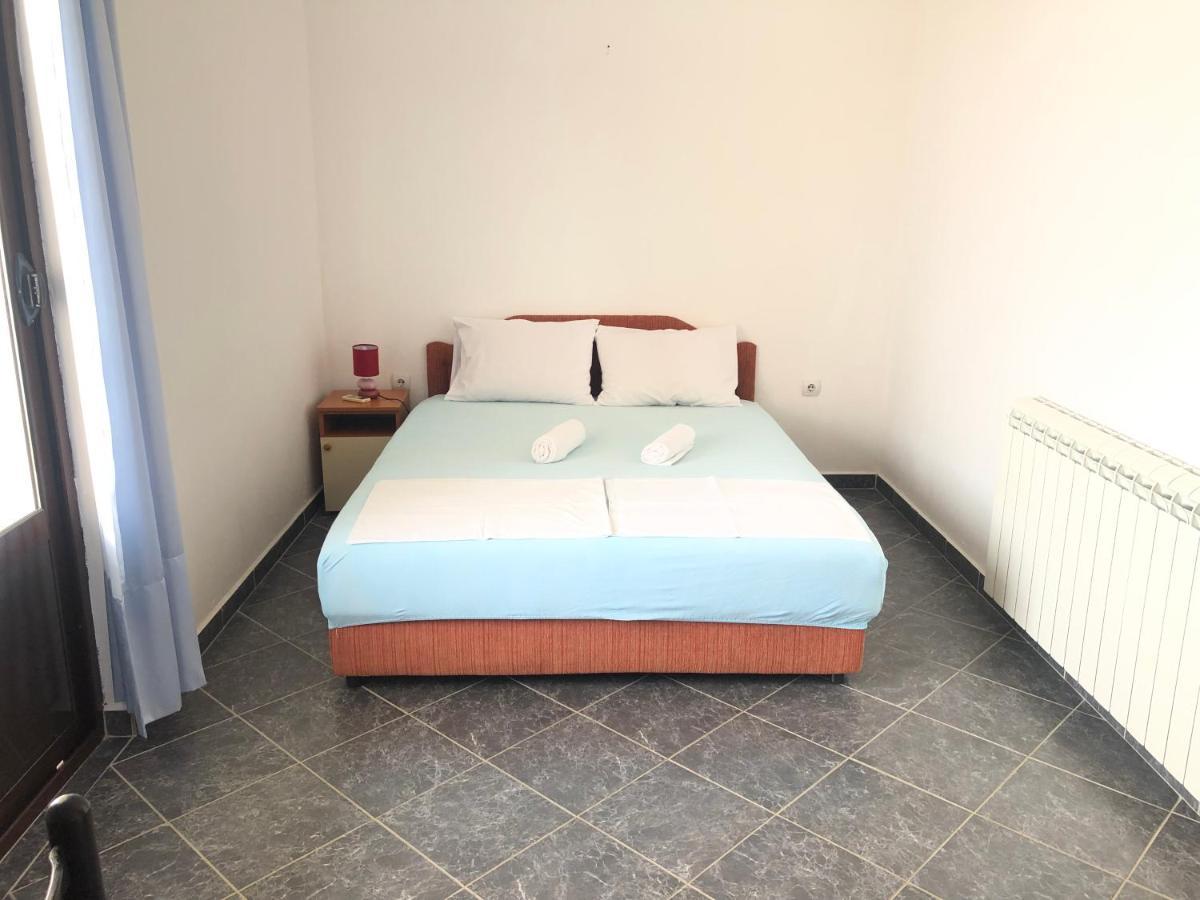 Apartments Radosevic Ούλτσιν Εξωτερικό φωτογραφία