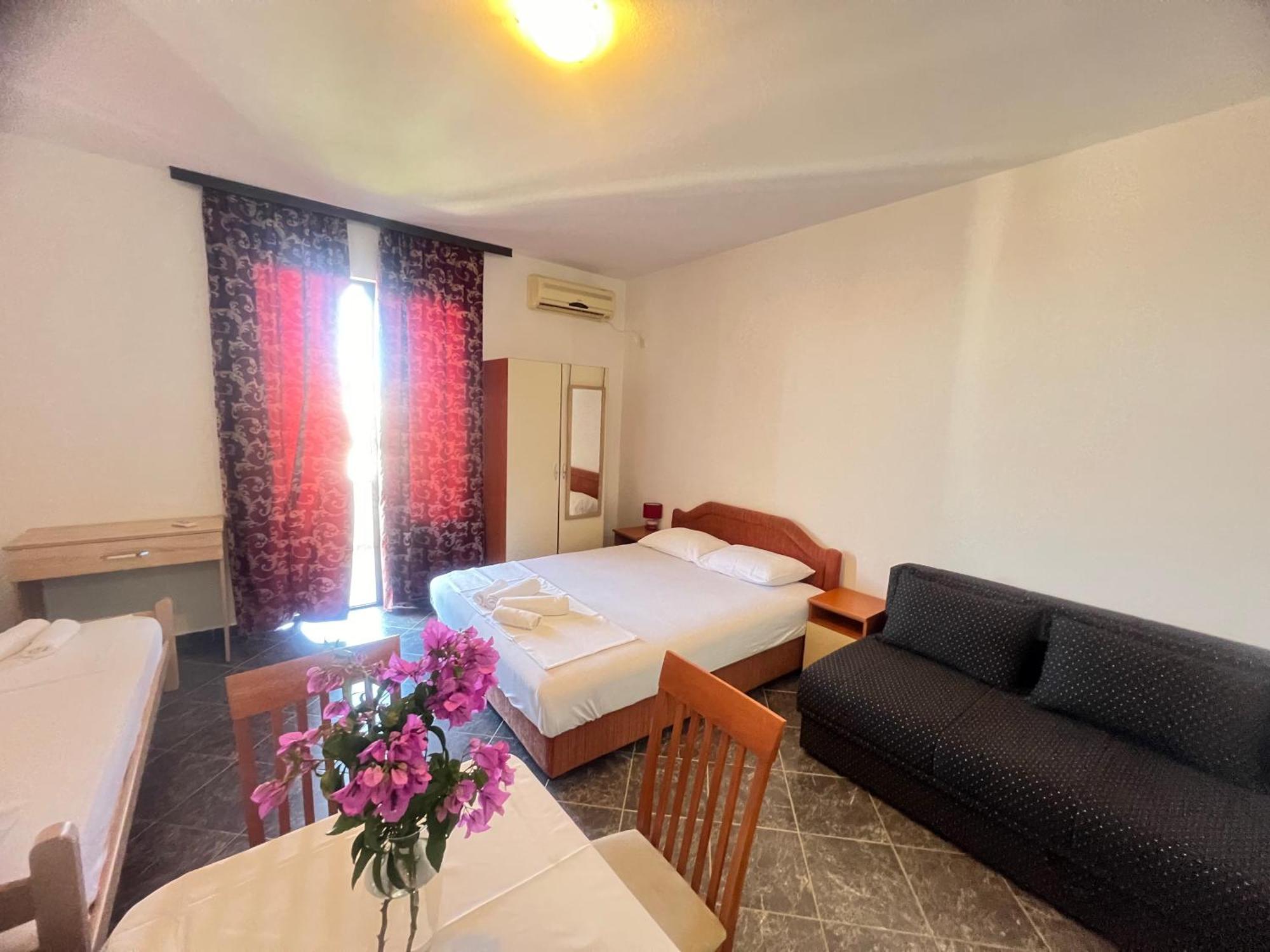 Apartments Radosevic Ούλτσιν Εξωτερικό φωτογραφία